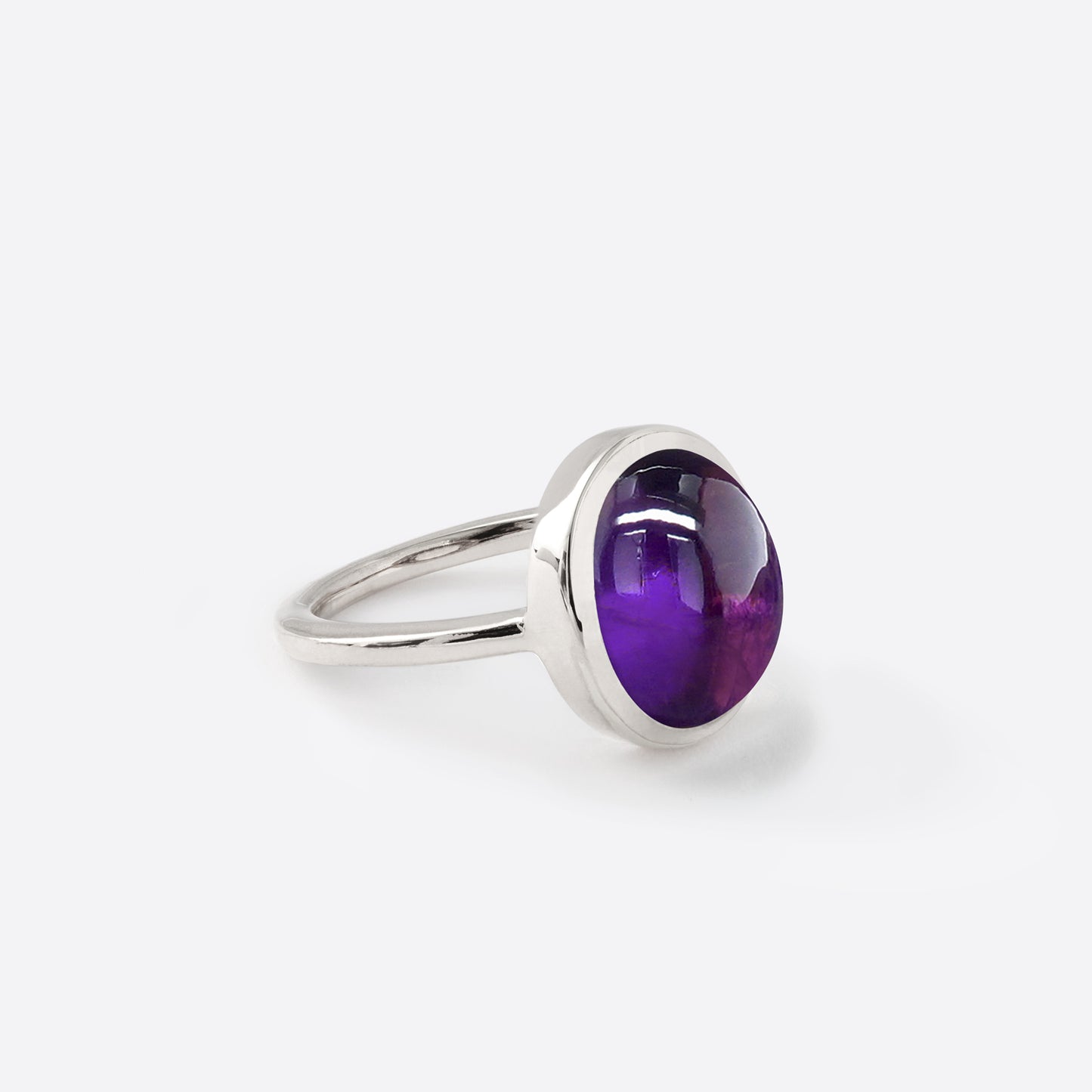 Oval Ring - Silver & Amethyst