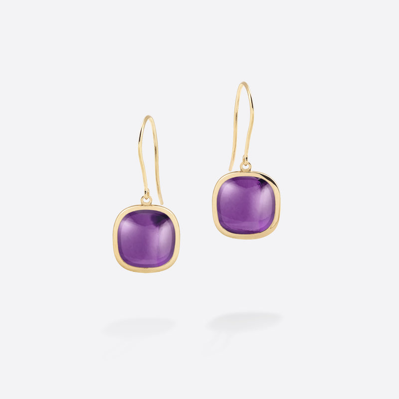 Boucles d'oreilles en argent 925 plaqué or jaune et cabochon de amethyste