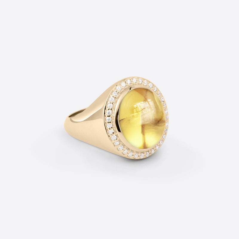 Bague chevalière pour femme en or jaune 18k avec diamants et pierre fine citrine sous forme ovale