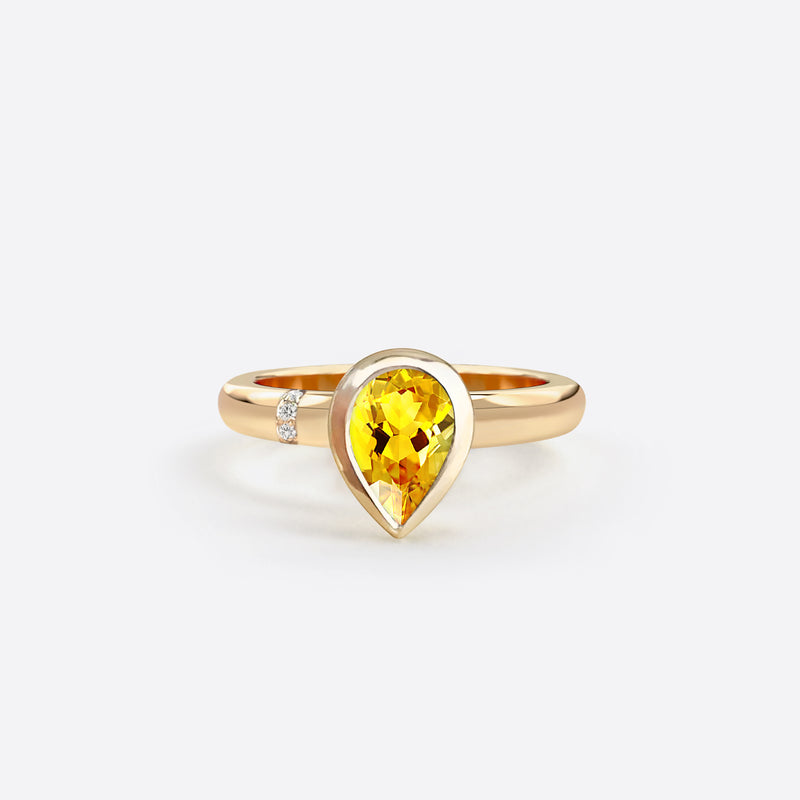 bague en forme de poire en or rose 18k sertie d une pierre citrine jaune et diamants