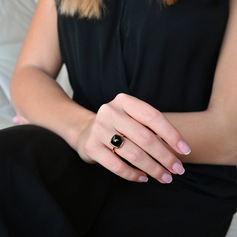 Kleiner Ring Coussin - Onyx & Gold