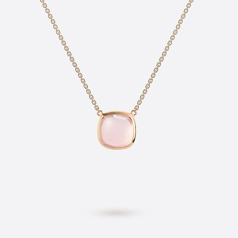 Pendentif chaine en or rose 18k avec pierre fine quartz rose sous forme coussin