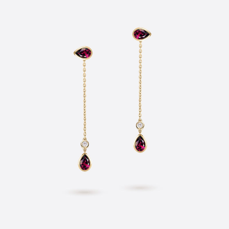 boucles d oreilles pendantes en forme de poire en or jaune 18k serties de pierres rhodolite bordeaux et diamants