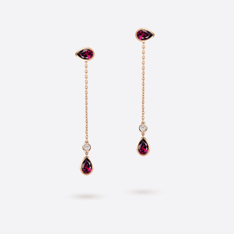 boucles d oreilles pendantes en forme de poire en or rose 18k serties de pierres rhodolite bordeaux et diamants