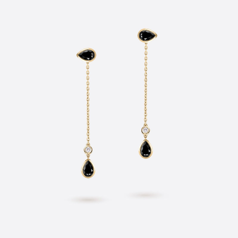 boucles d oreilles pendantes en forme de poire en or jaune 18k serties de pierres spinelle noires et diamants