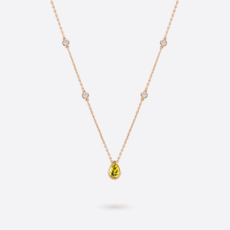 collier en argent plaque or rose accompagne de diamants et citrine jaune en forme de poire