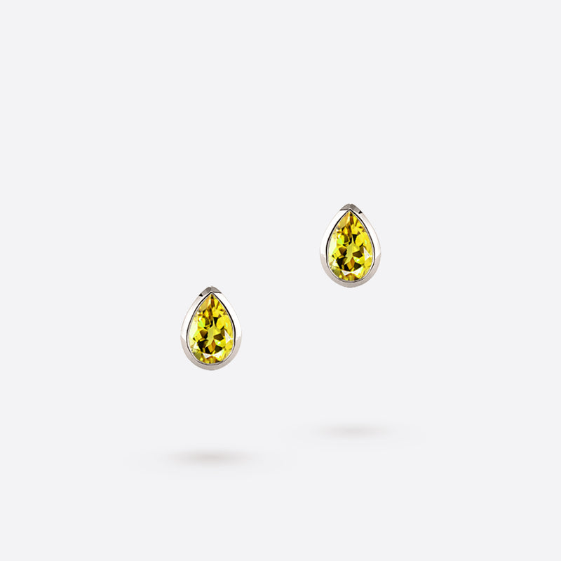 boucles d oreilles studs en or blanc 18k serties de pierres citrine jaunes